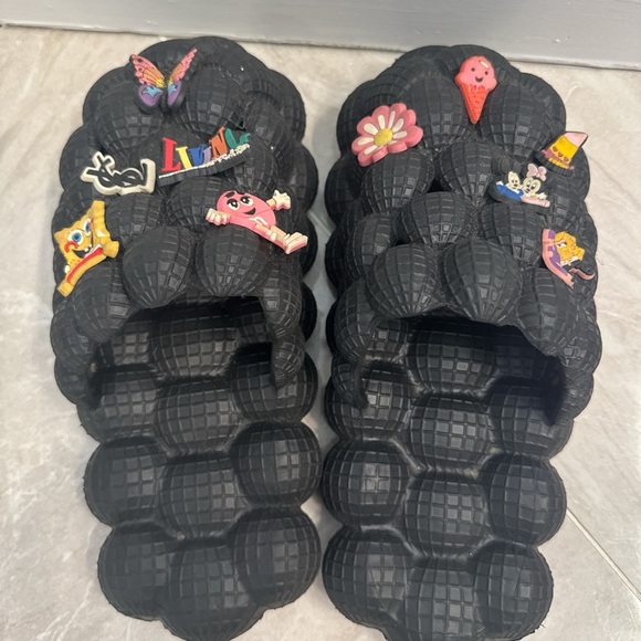 & Other Stories Shoes - Black bubblegum slides